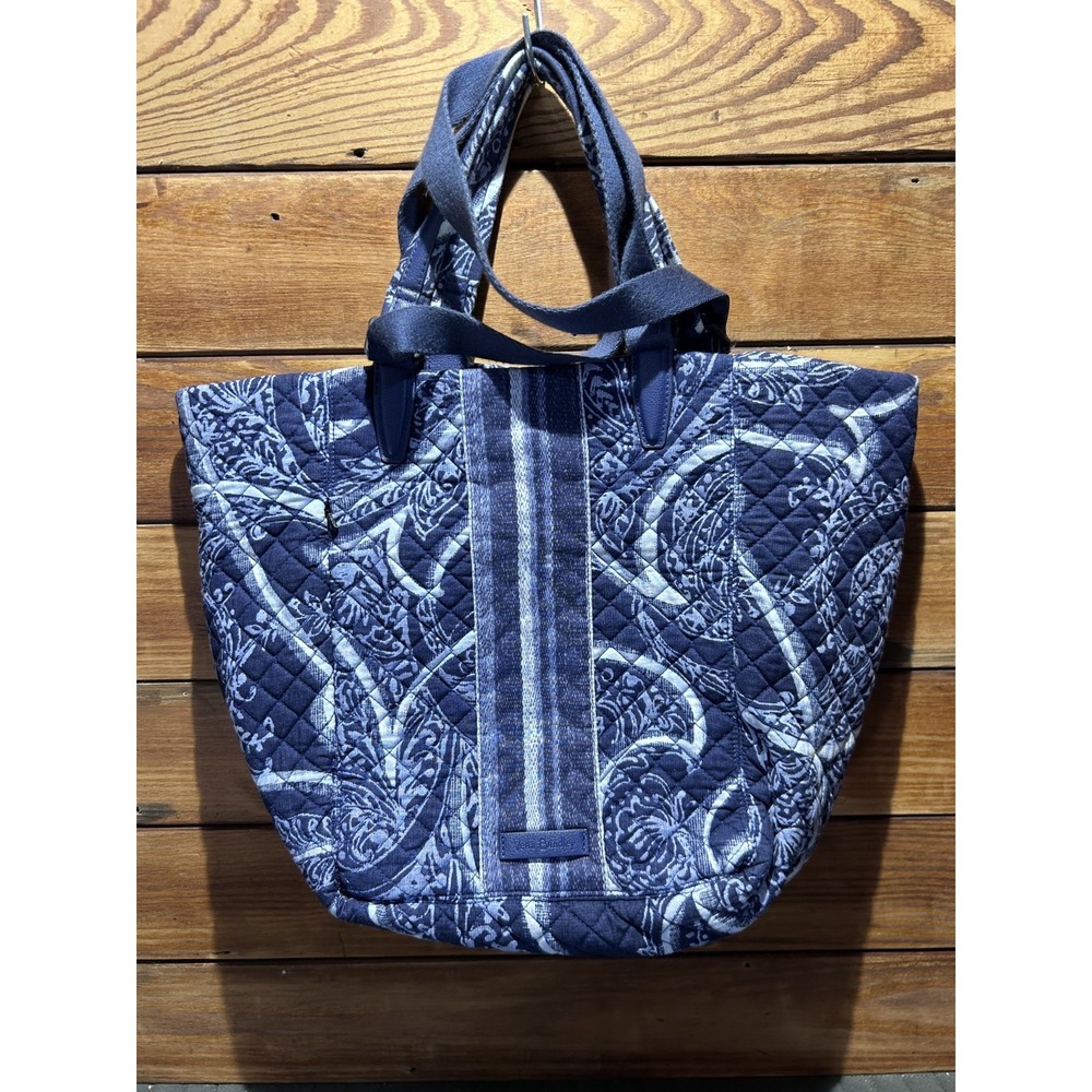 Vera Bradley Paisley Pattern Quilted Navy/Blue and White Large purse
